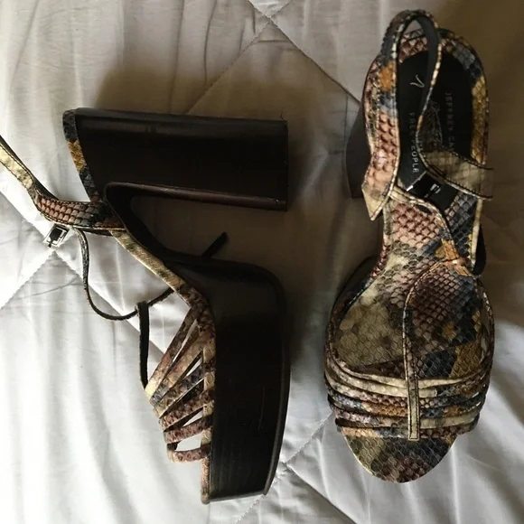 Jeffrey Campbell x Free People Platform Snakeskin 70s Strappy Block Heels ๐ - Picture 7 of 14